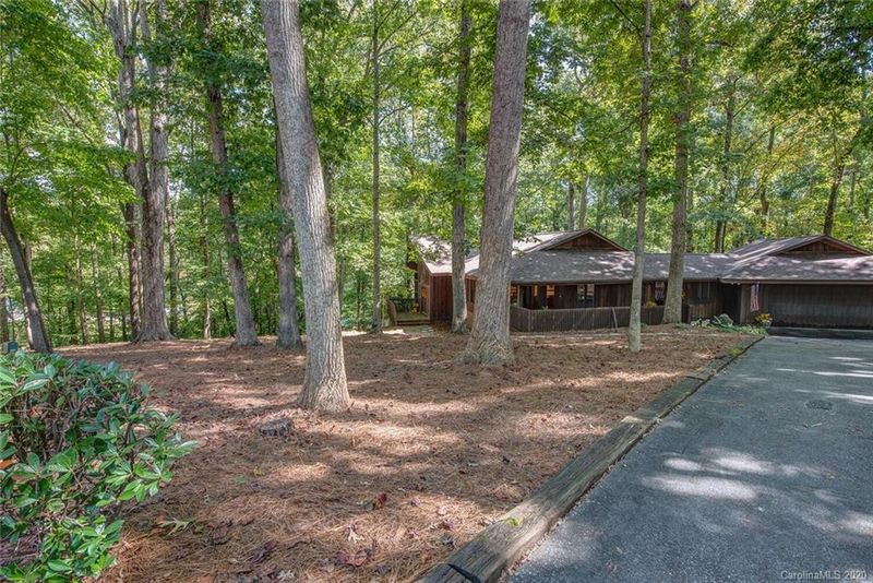 2967 Grampian Dr, Gastonia, NC 28054