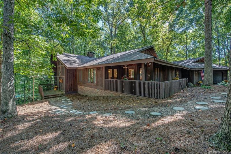 2967 Grampian Dr, Gastonia, NC 28054