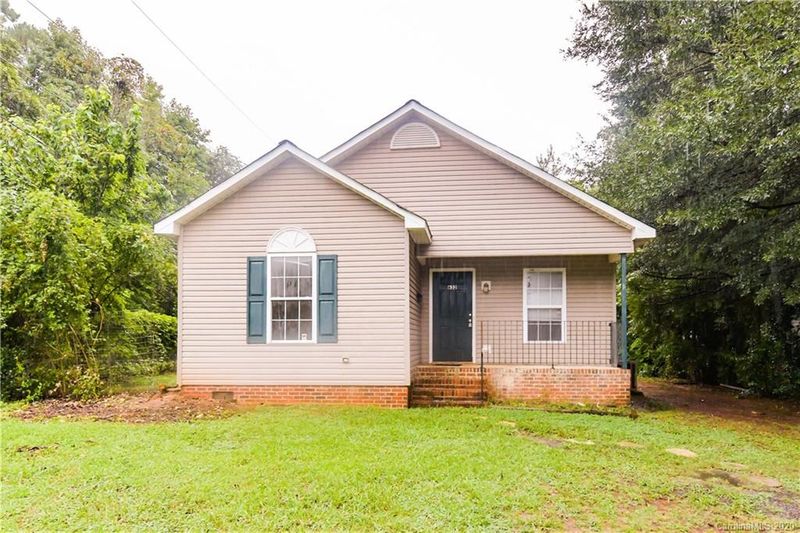632 Cantwell St, Charlotte, NC 28208