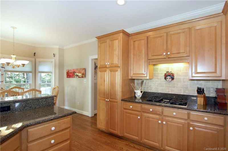 2622 Sawgrass Ridge Pl, Charlotte, NC 28269