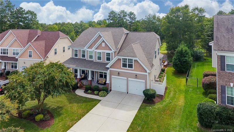 10834 Stone Bunker Dr, Mint Hill, NC 28227