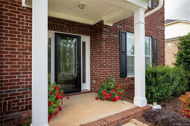 172 Kentmere Ln, Clover, SC 29710