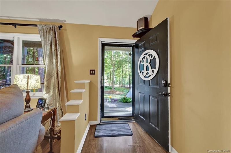 204 Heathergate Ln, Stanley, NC 28164