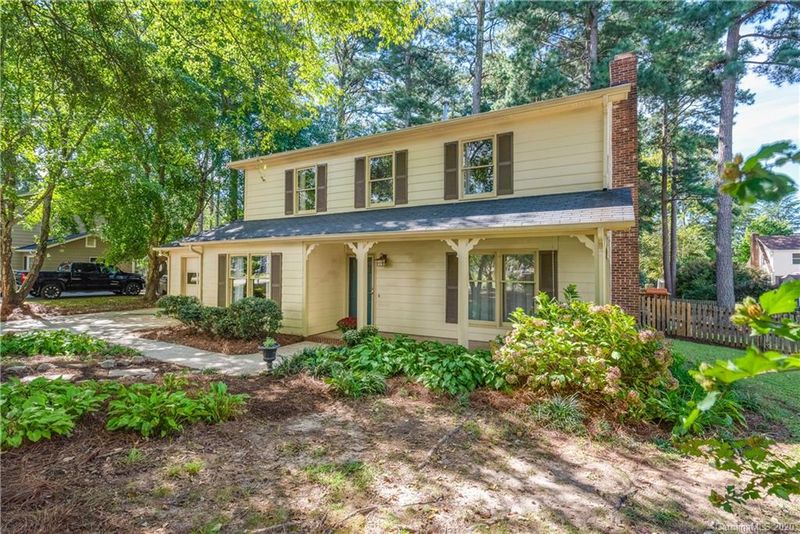 1407 Rivermont Dr, Gastonia, NC 28054