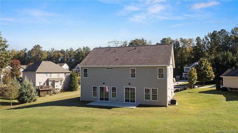 717 Virginia Pine Ln, Clover, SC 29710
