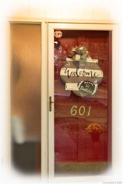 601 5th Ave NE, Conover, NC 28613