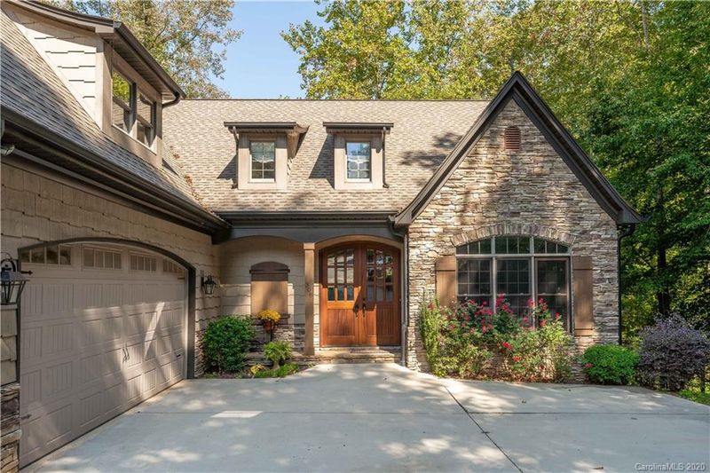308 Mayworth Way, Cramerton, NC 28032