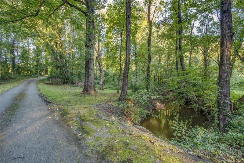 4550 Chapel Grove Rd, Gastonia, NC 28052