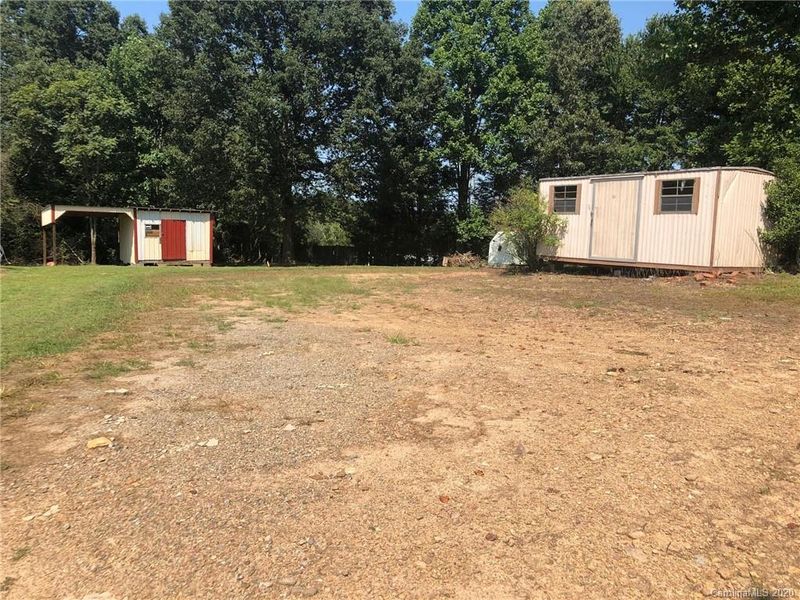 2818 Rhoney Farm Rd #1, Vale, NC 28168