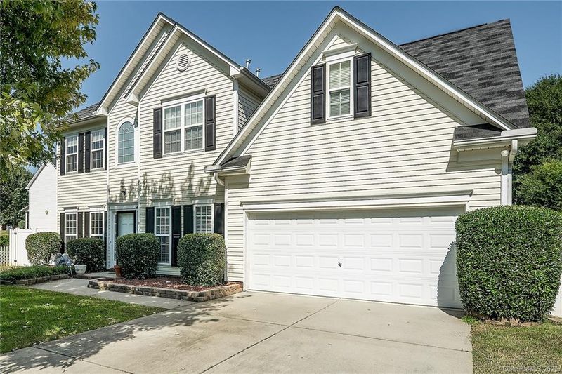 7790 Sedgebrook Dr E, Stanley, NC 28164