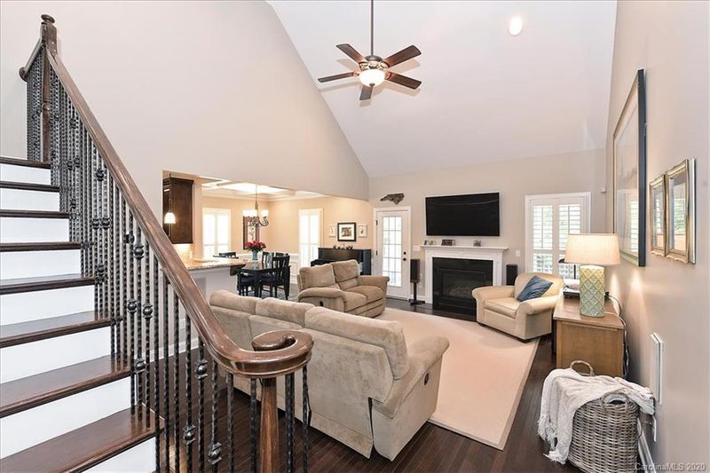 4716 Mcdade Ln, Gastonia, NC 28056