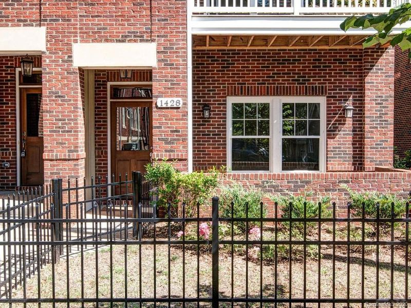 1428 W 4th St, Charlotte, NC 28208