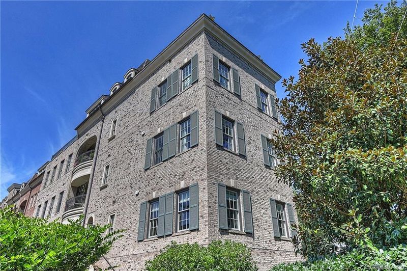156 Cherokee Rd, Charlotte, NC 28207