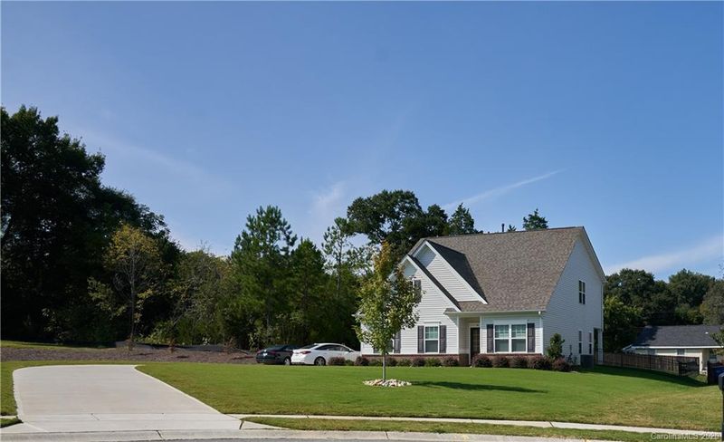 116 Marabou Ct, Mount Holly, NC 28120