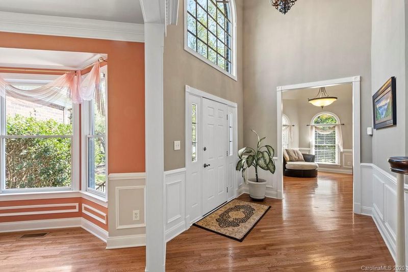 12216 Summer Breeze Ct, Charlotte, NC 28277
