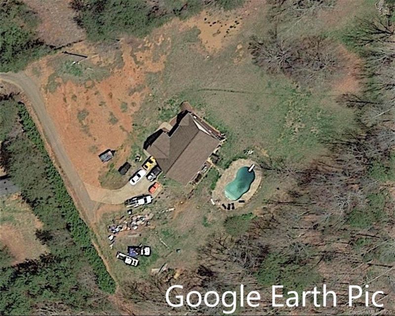 174 W H Kiser Rd, Lincolnton, NC 28092