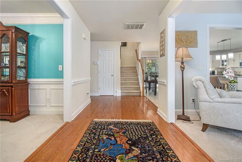 2400 Cagle Ct, Gastonia, NC 28056
