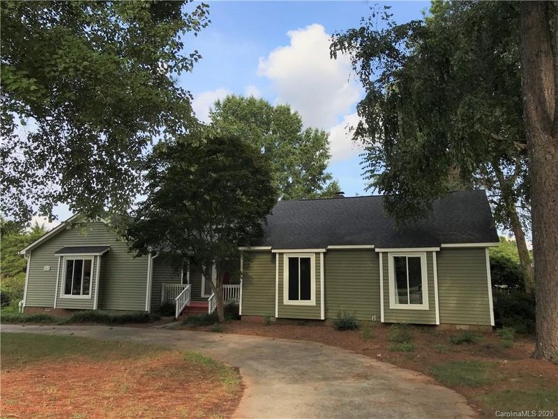 3512 Barrington Dr, Gastonia, NC 28056