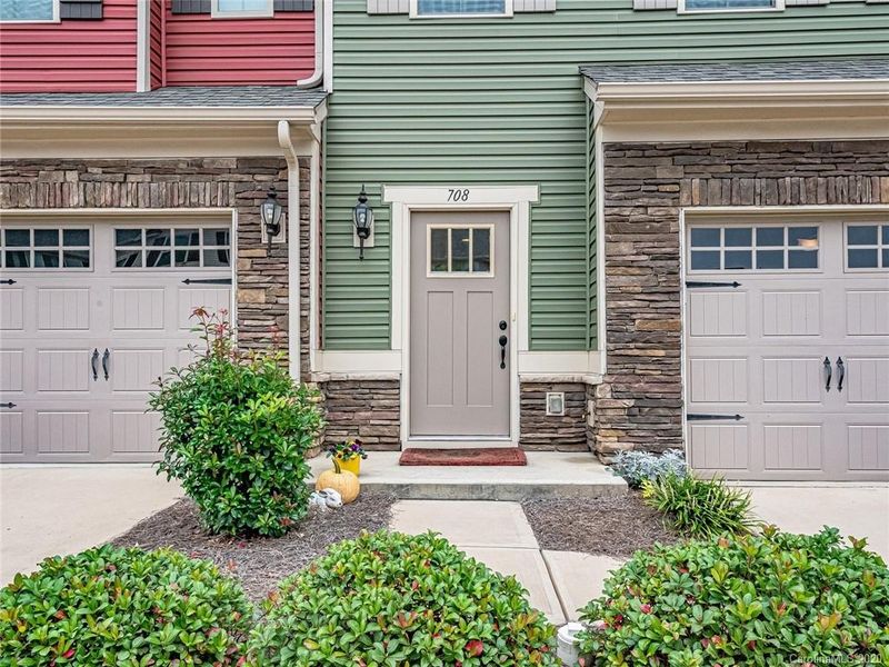 708 Volta Dr NW, Concord, NC 28027