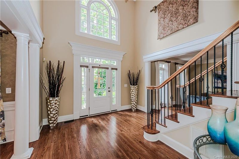 7122 Skipton Ln, Charlotte, NC 28277