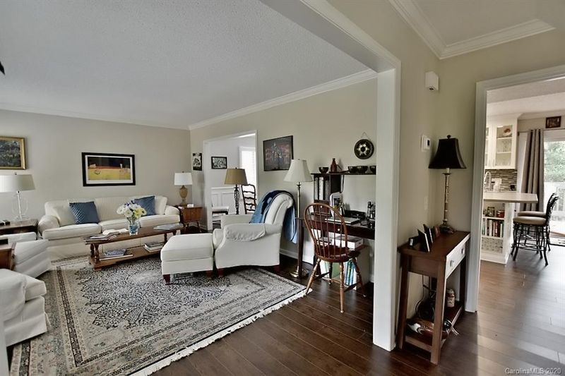200 Millwood Ln, Charlotte, NC 28270