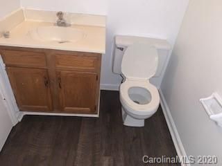 6115 Meadow Rose Ln, Charlotte, NC 28215