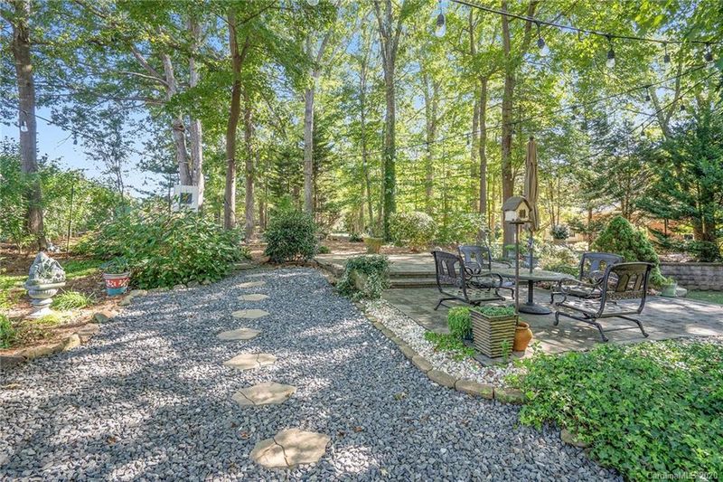 4679 Homestead Pl, Matthews, NC 28104