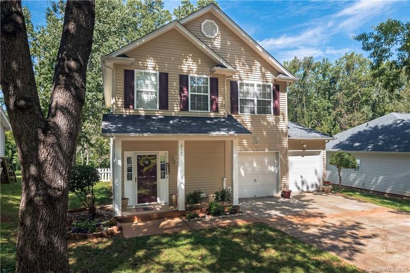 217 Howe St, Belmont, NC 28012
