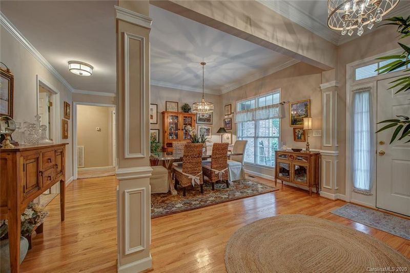 5118 Summerell Ave, Gastonia, NC 28056