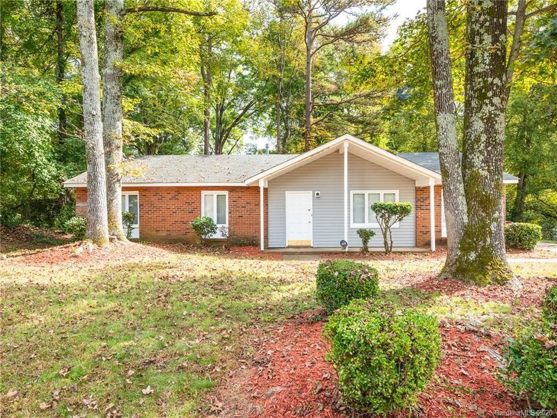 5303 Lawrence Orr Rd, Charlotte, NC 28212