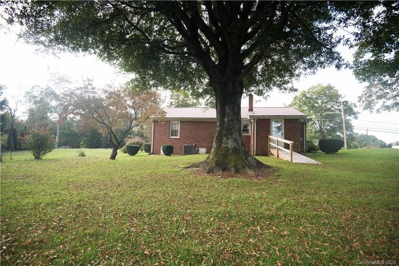 677 Wagner St, Troutman, NC 28166