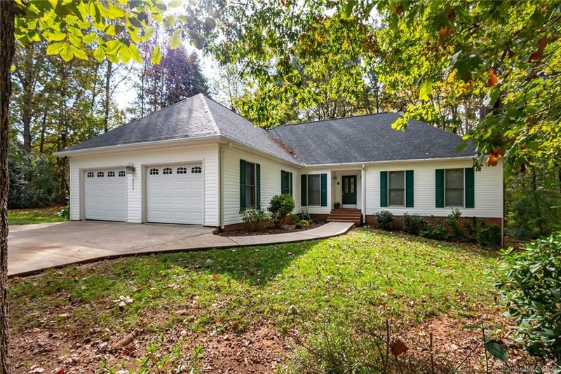3217 Weidner Rd, Newton, NC 28658