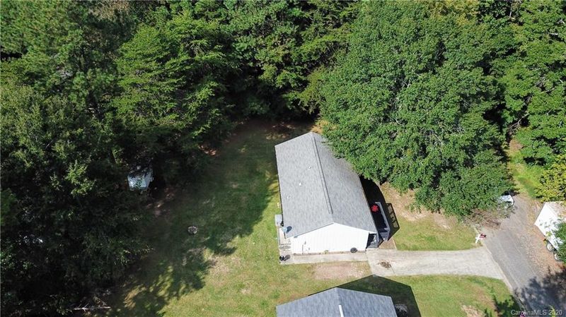 205 Queensgate Rd, Clover, SC 29710