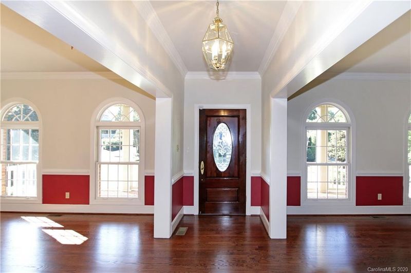 116 Colony Dr, Mooresville, NC 28115