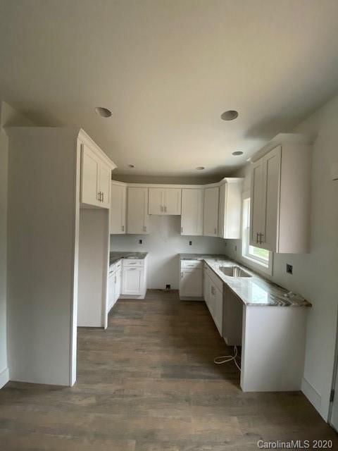 2015 Glen Manor Ct #9, Lincolnton, NC 28092