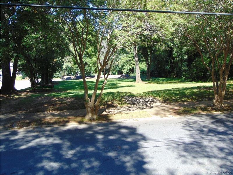 426 W Bell St #26, Statesville, NC 28677