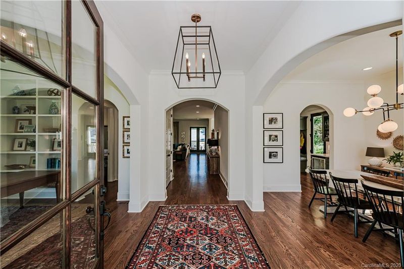 226 Anthony Cir, Charlotte, NC 28211