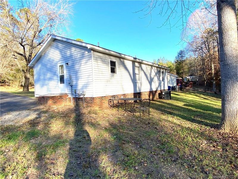 113 State St, Lincolnton, NC 28092