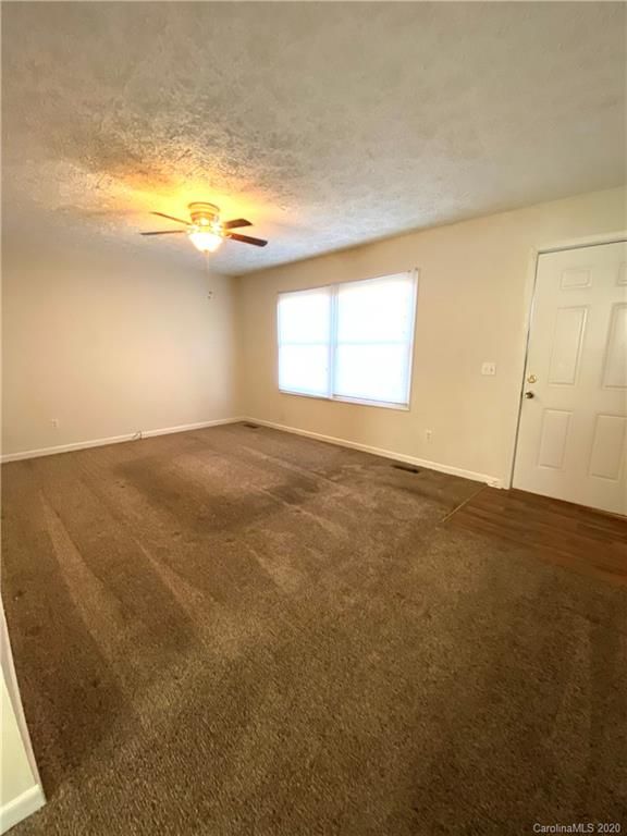 113 State St, Lincolnton, NC 28092
