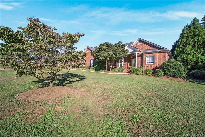 2529 Shaggy Bark Ct, Belmont, NC 28012