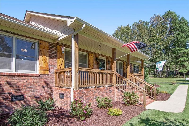 640 White Pine Rd, Catawba, SC 29704