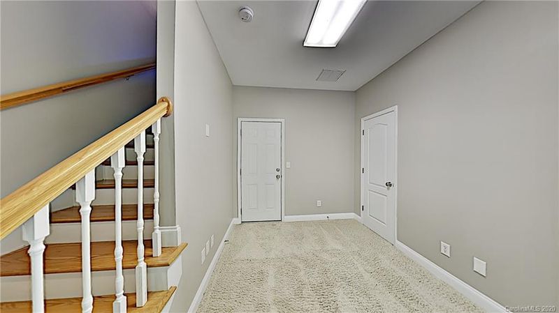 9507 Westchire Ct, Matthews, NC 28105