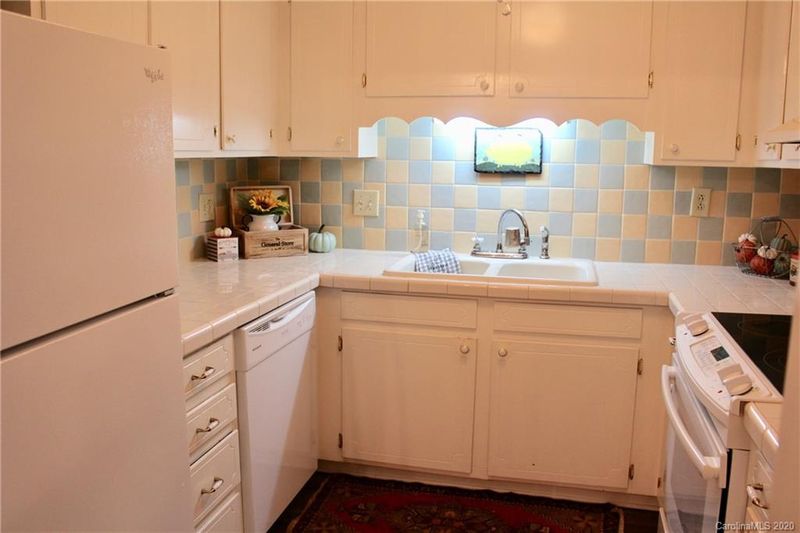 140 Lake Concord Rd #C9, Concord, NC 28025
