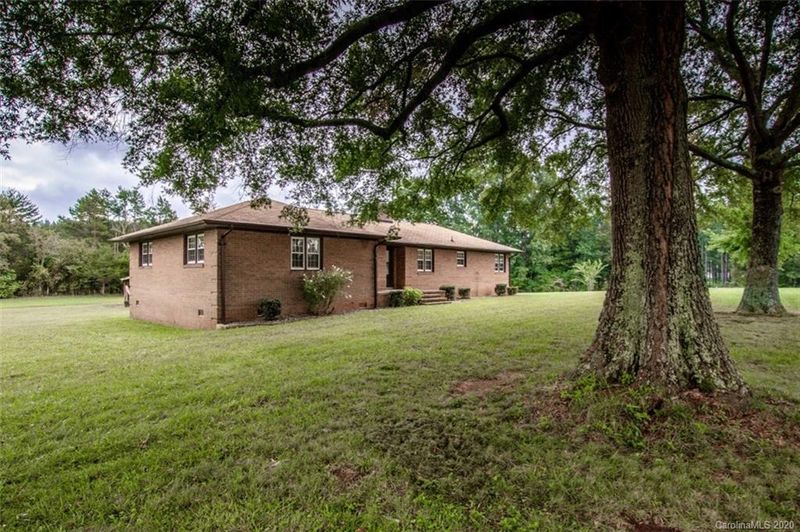 218 Shepherd Rd, Mooresville, NC 28115