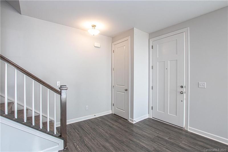 2821 Shamrock Dr, Charlotte, NC 28205