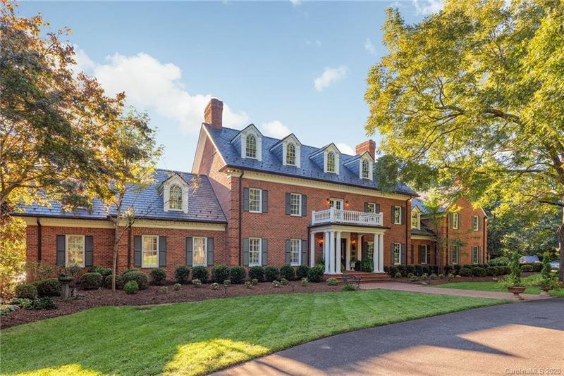 4731 1st St, Hickory, NC 28601