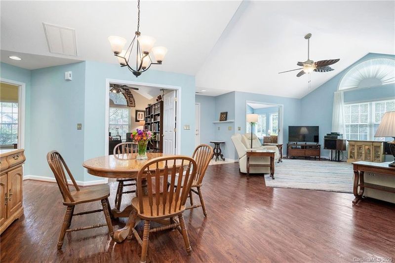 9015 Trellis Pointe Blvd, Charlotte, NC 28227