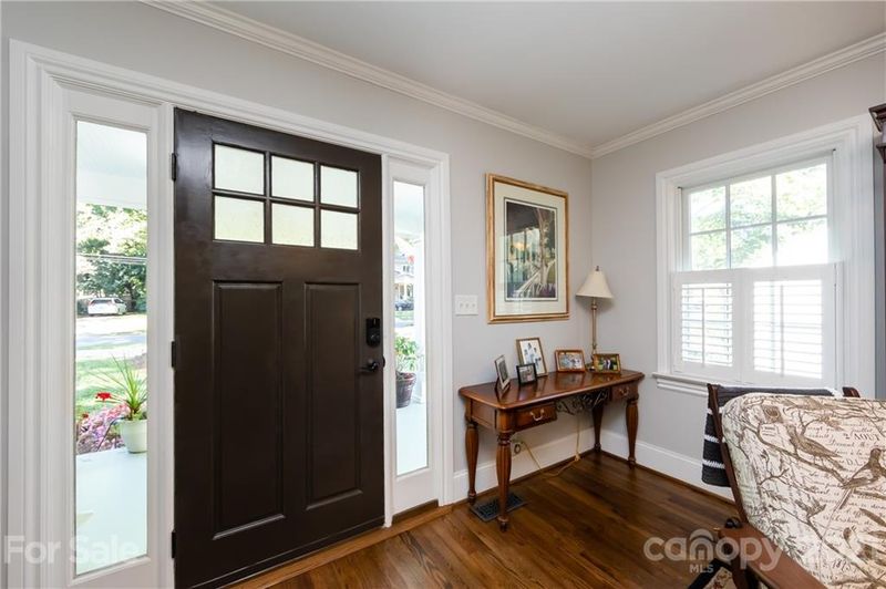 1226 Yale Pl, Charlotte, NC 28209