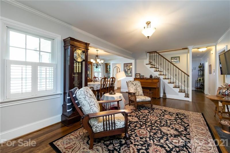 1226 Yale Pl, Charlotte, NC 28209
