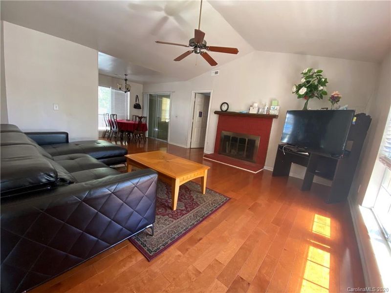 7206 Rena Mae Ln, Charlotte, NC 28227